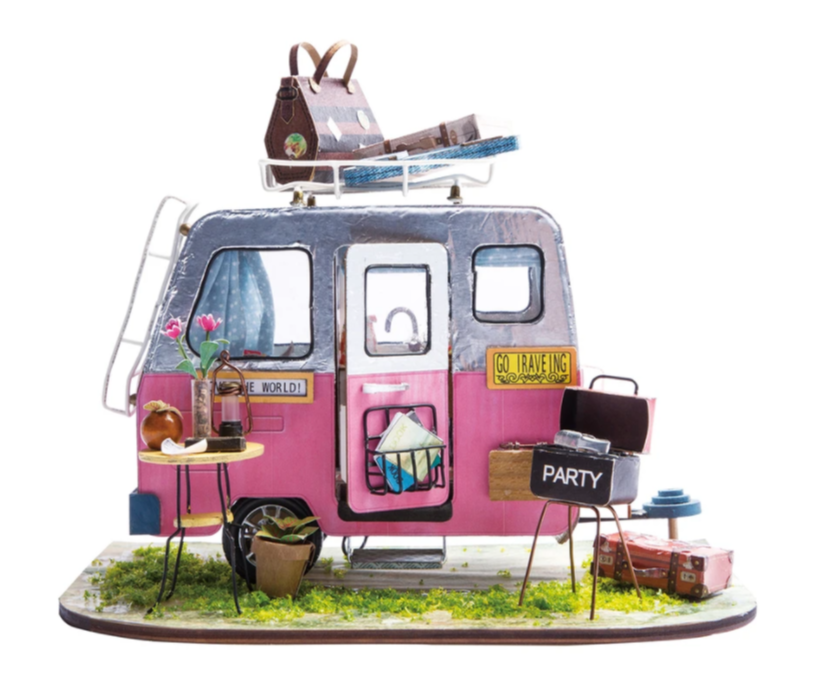 DIY Miniature House - Happy Camper