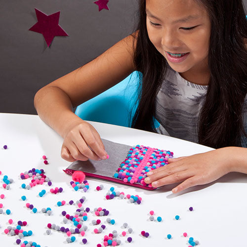 Craft-tastic Pom Purse kit