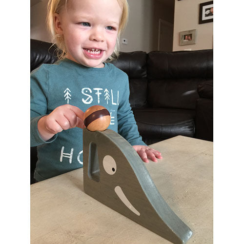 Safari Bowl - wooden bowling game