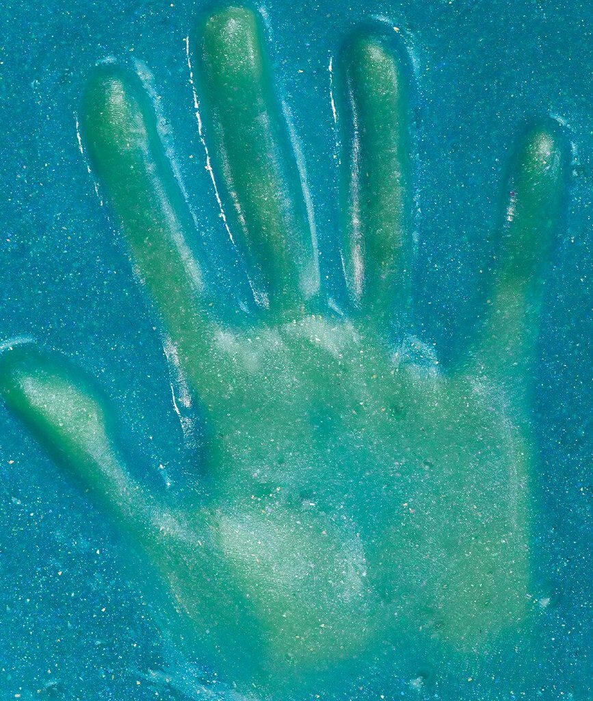 Mystifying Mermaid Hypercolor Putty 4" Tin