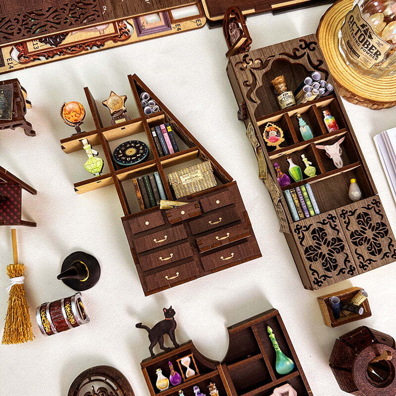DIY Bookend Puzzle: Magic Pharmacist w/ Dust Cover