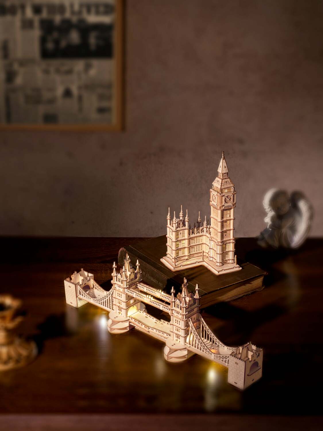3D Modern Wooden Puzzle - Tower Bridge with LED Lights