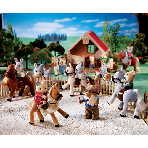 Calico Critters Willow & Carly at the Horse Show