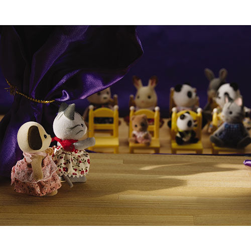 Britney Bunny's Ballet Recital Calico Critters