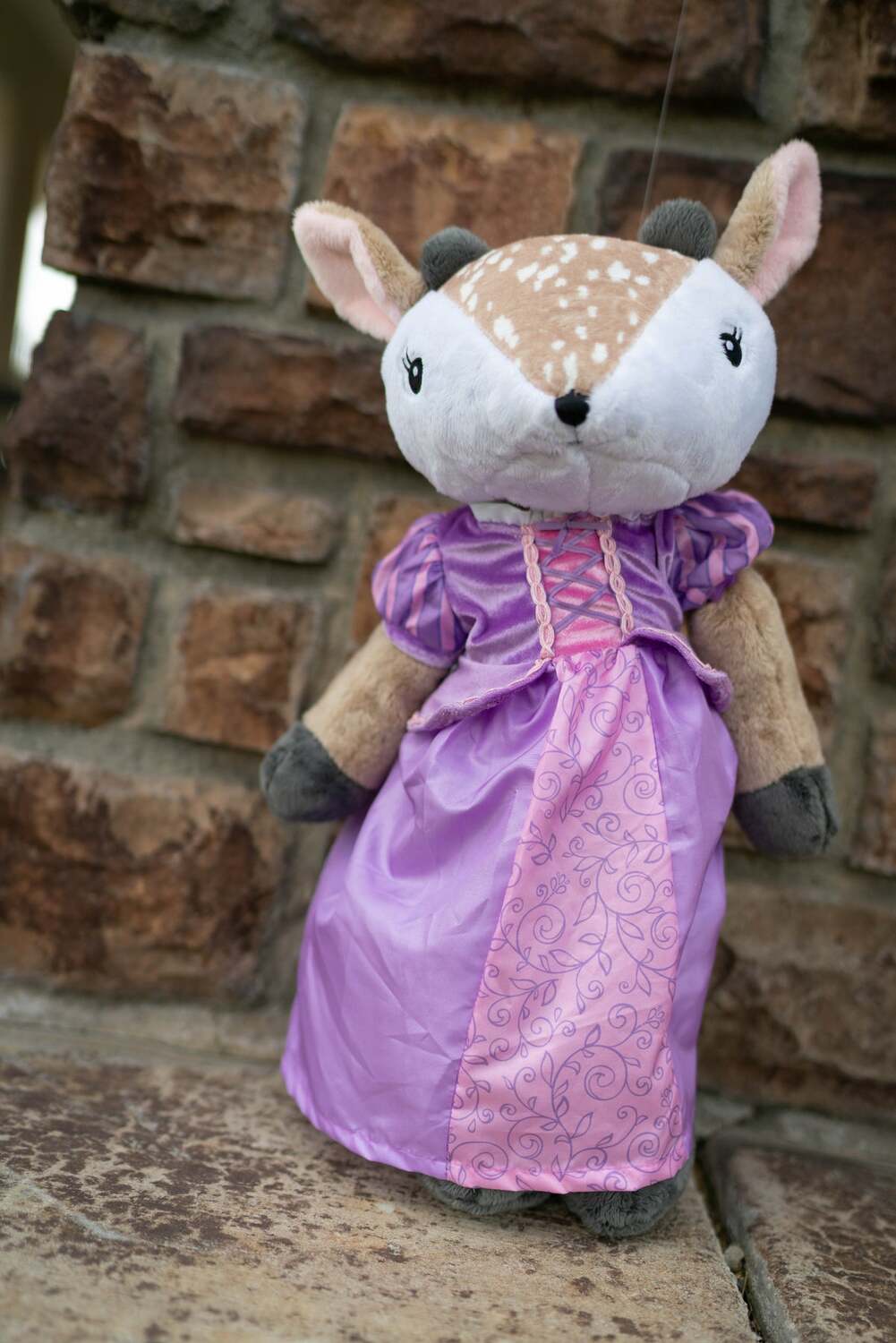 Adventure Pal plush - Felicity Fawn