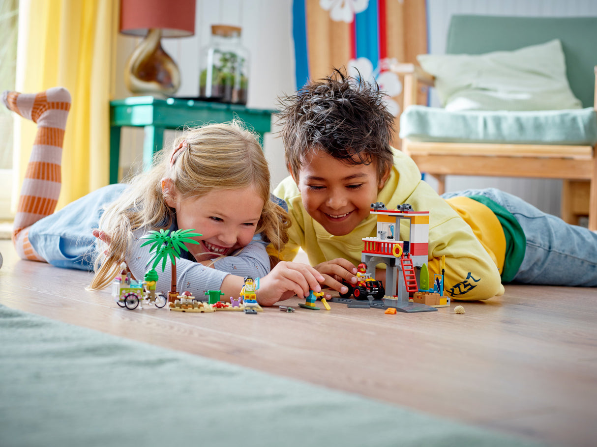 LEGO City: Beach Lifeguard Station