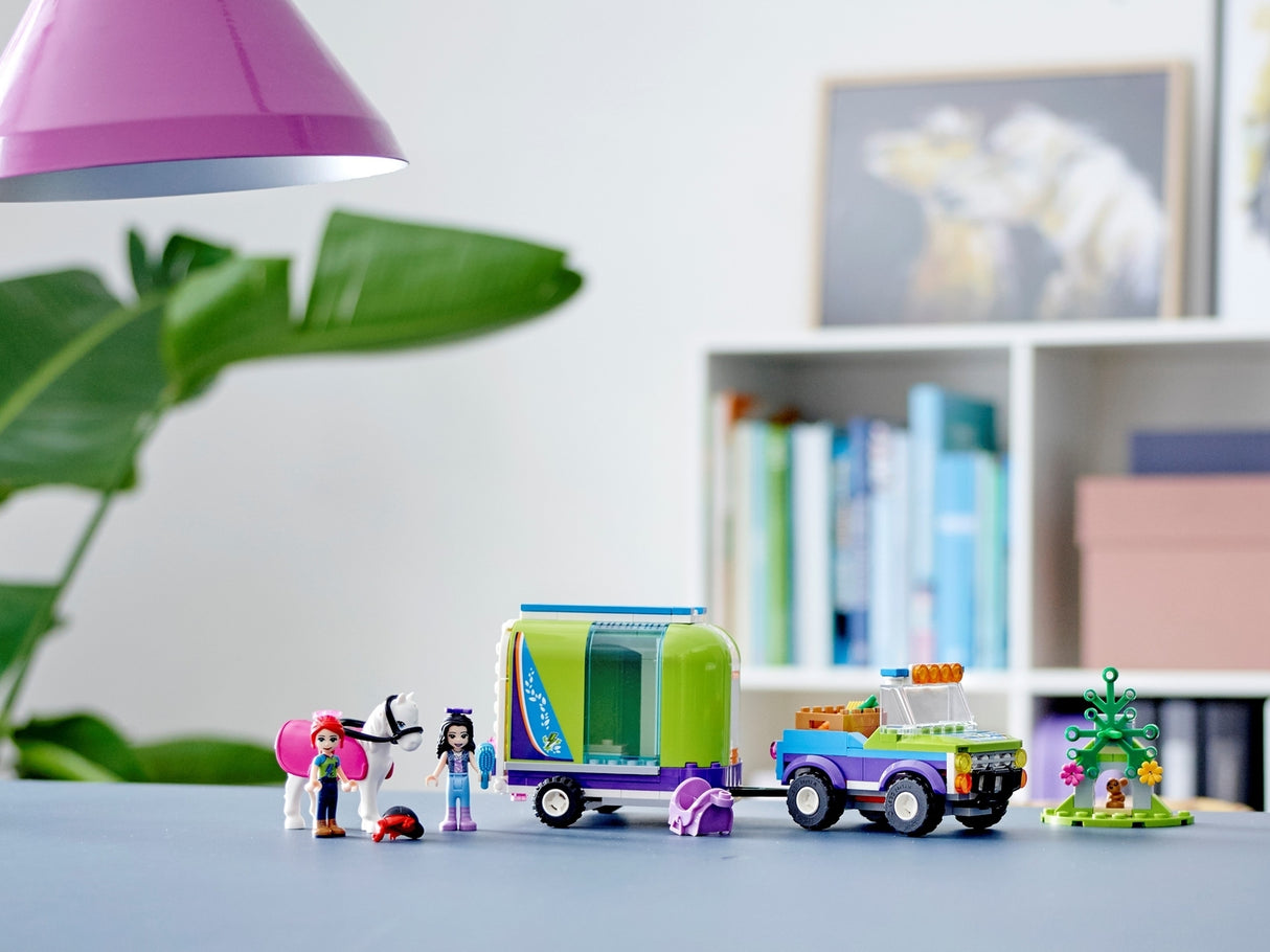 41371 Mias Horse Trailer Friends