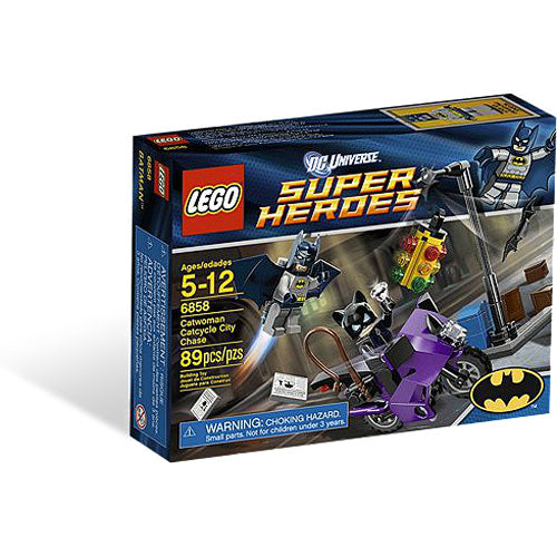 LEGO Catwoman Catcycle City Chase