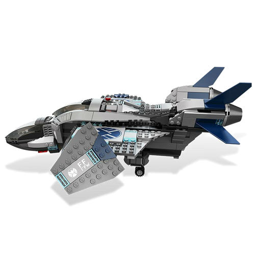 LEGO Quinjet Aerial Battle