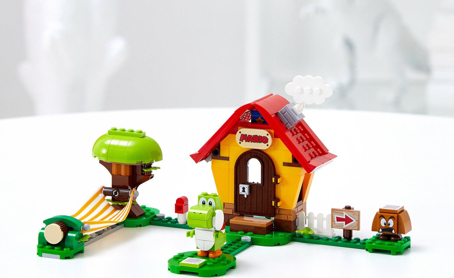 Mario's House & Yoshi Expansion Set