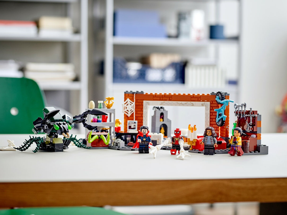 LEGO Spider-Man: Spider-Man at the Sanctum Workshop