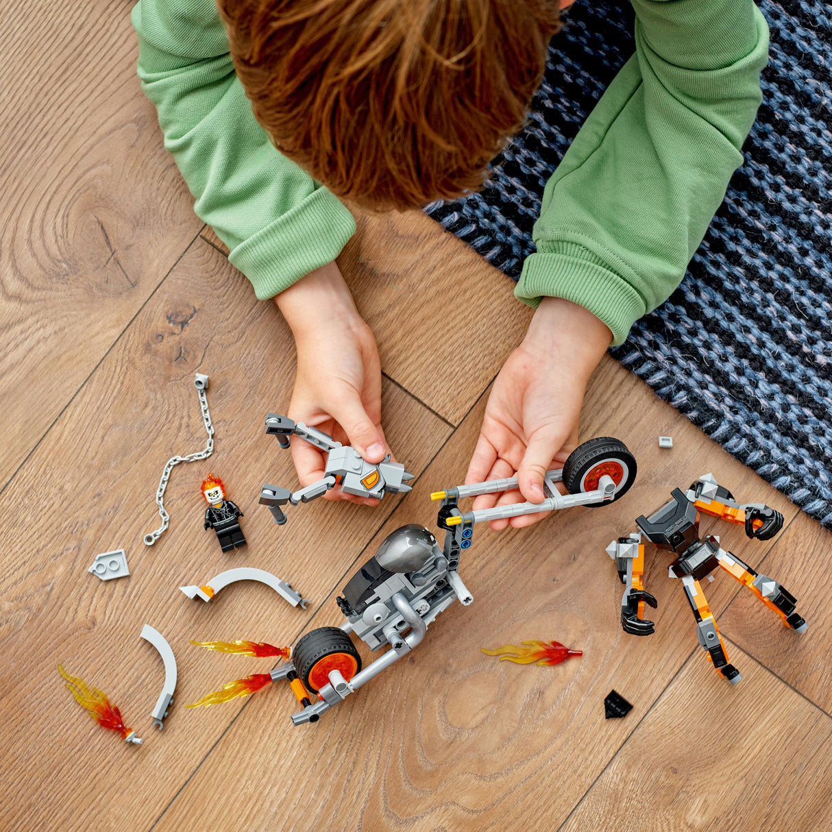 LEGO® Super Heroes: Ghost Rider Mech & Bike