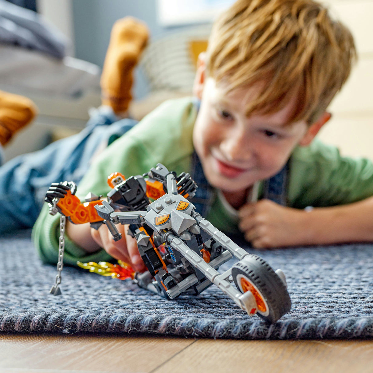 LEGO® Super Heroes: Ghost Rider Mech & Bike