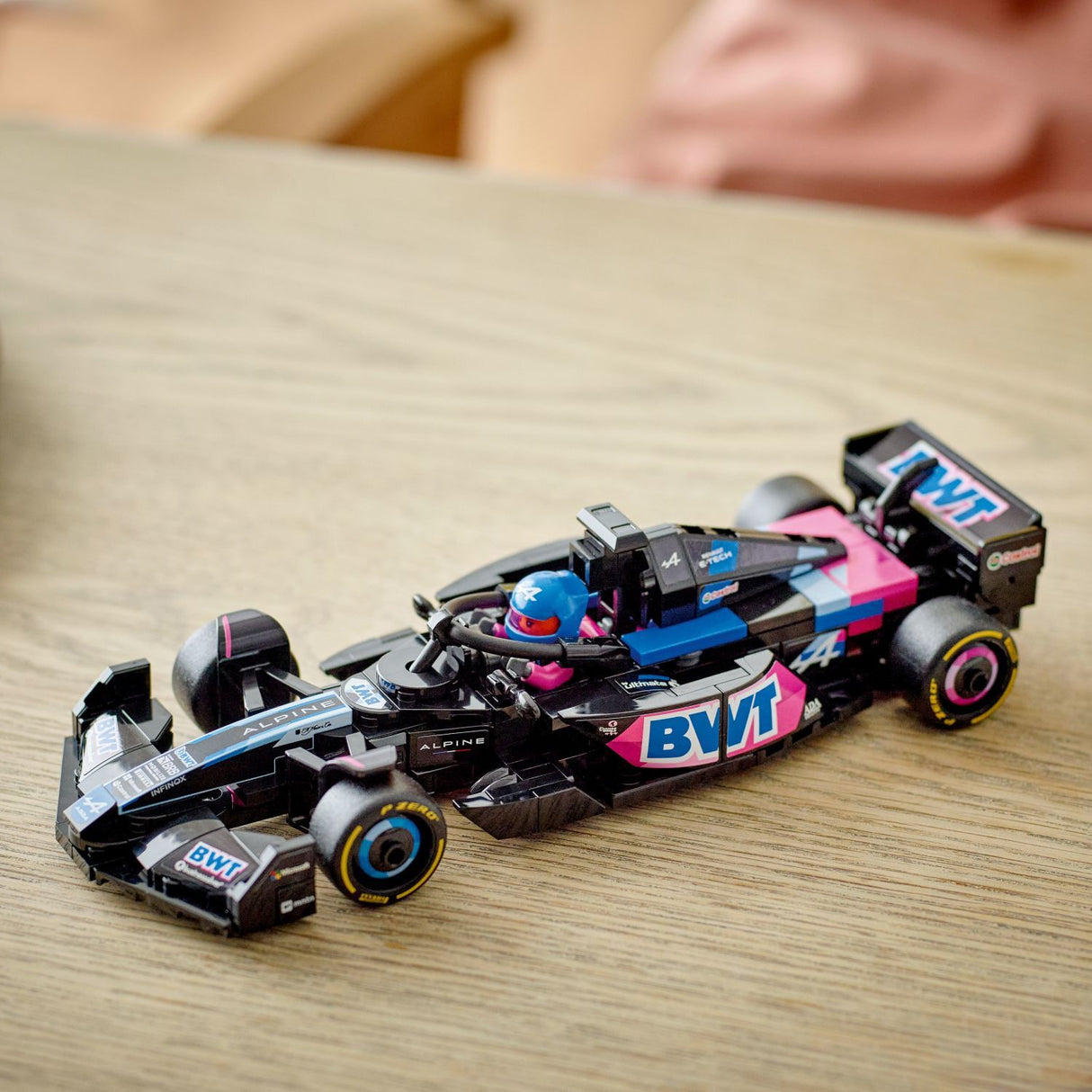 LEGO Speed Champions: BWT Alpine F1® Team A524 Race Car