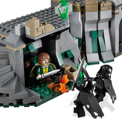 LEGO Attack on Weathertop