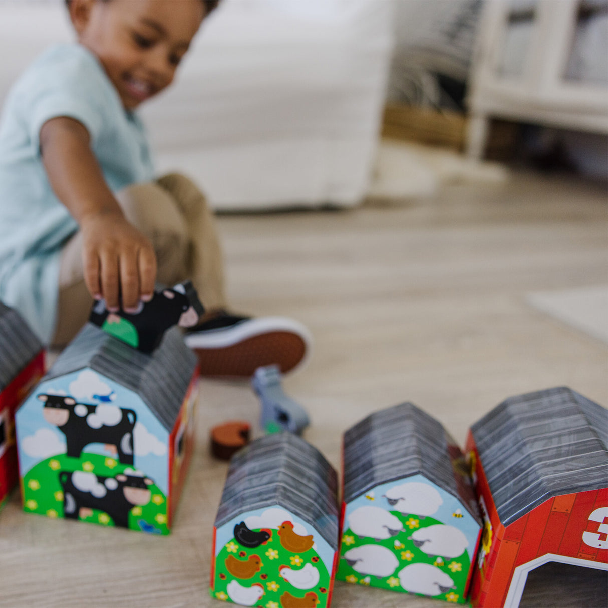 Nesting and Sorting Barn & Animals