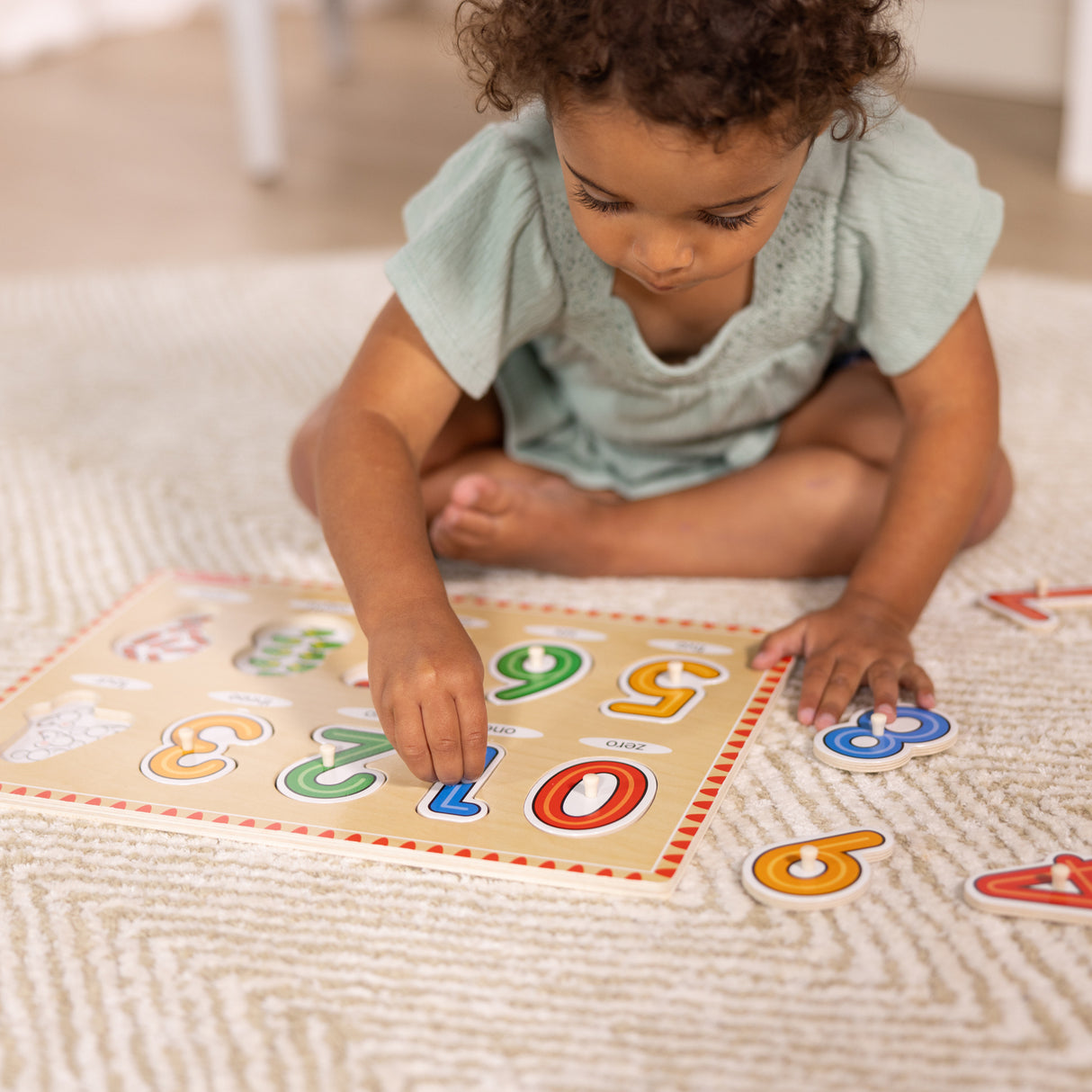 See-Inside Numbers Peg Puzzle - 10 pieces