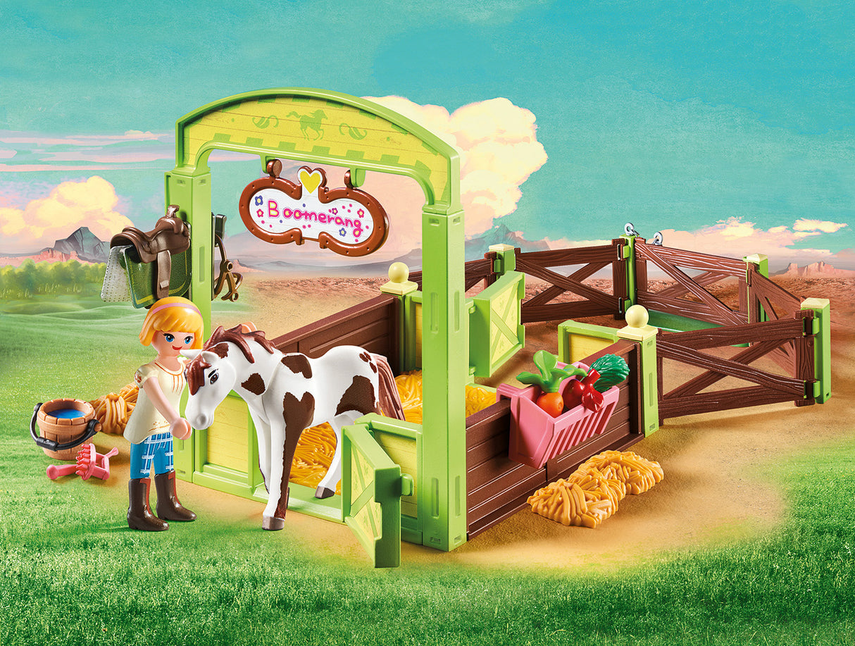 Abigail & Boomerang with Horse Stall