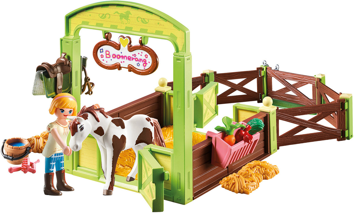 Abigail & Boomerang with Horse Stall