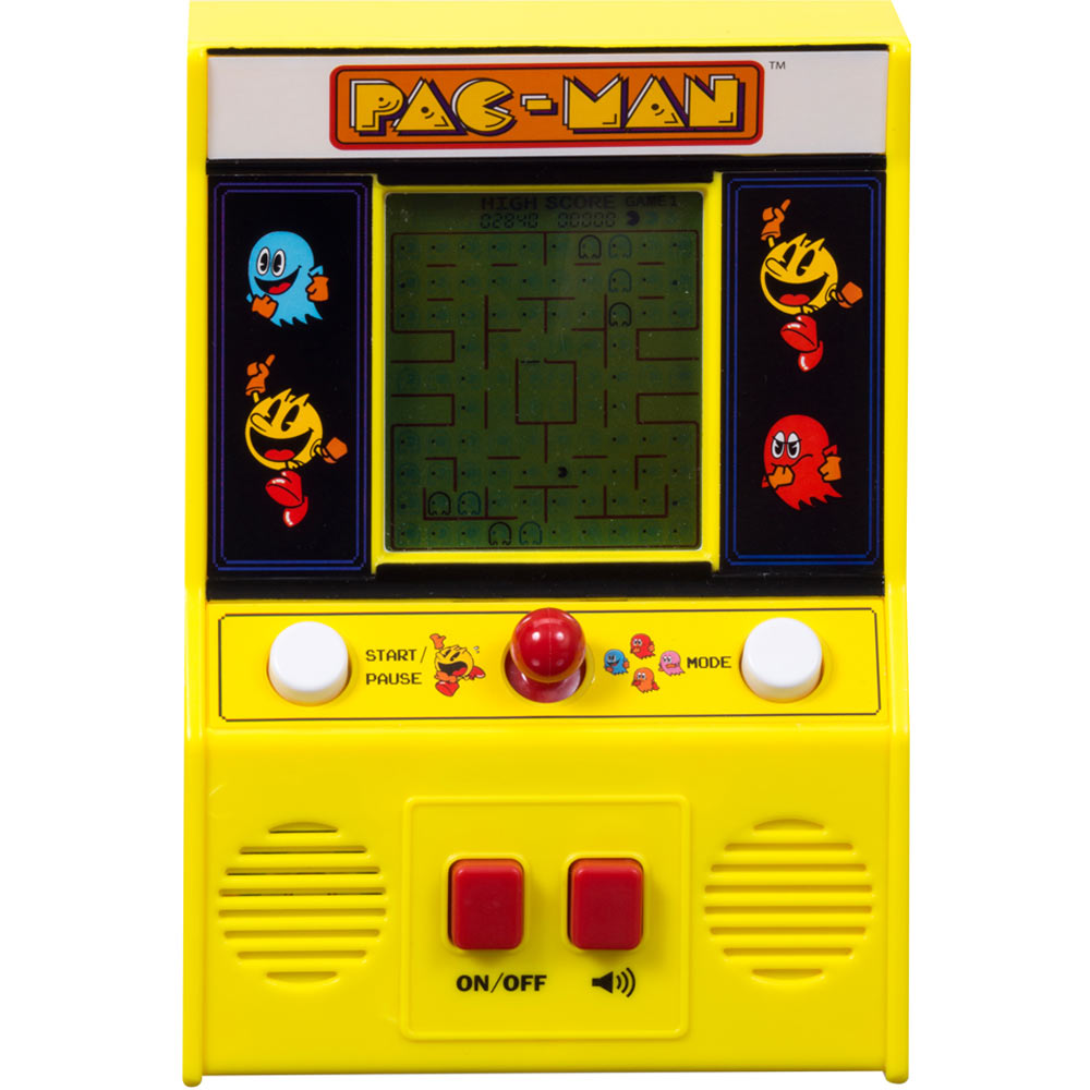 Pac-Man Retro Arcade Game