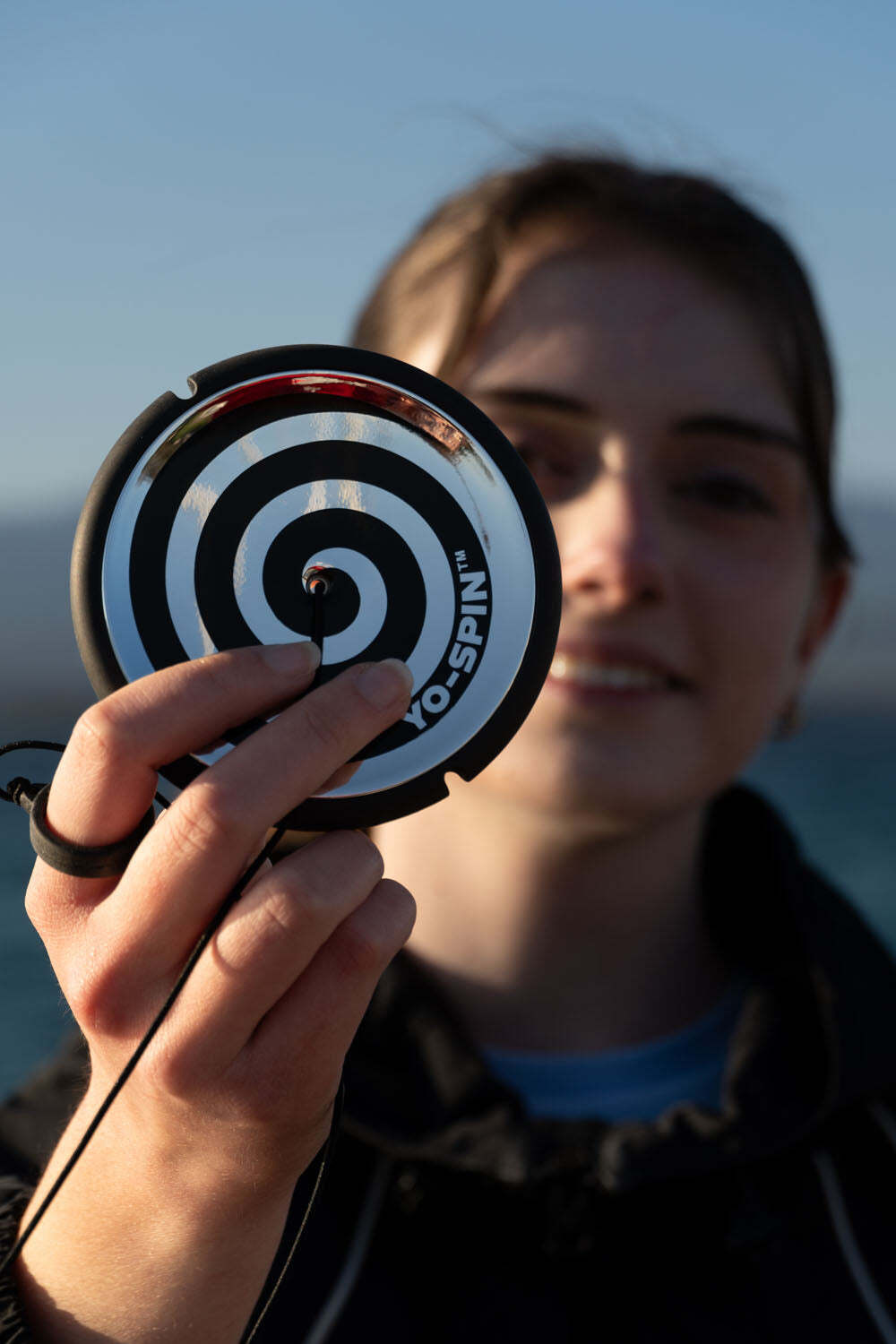 Yo-Spin The Yo-Yo Spinner Metallic - Black