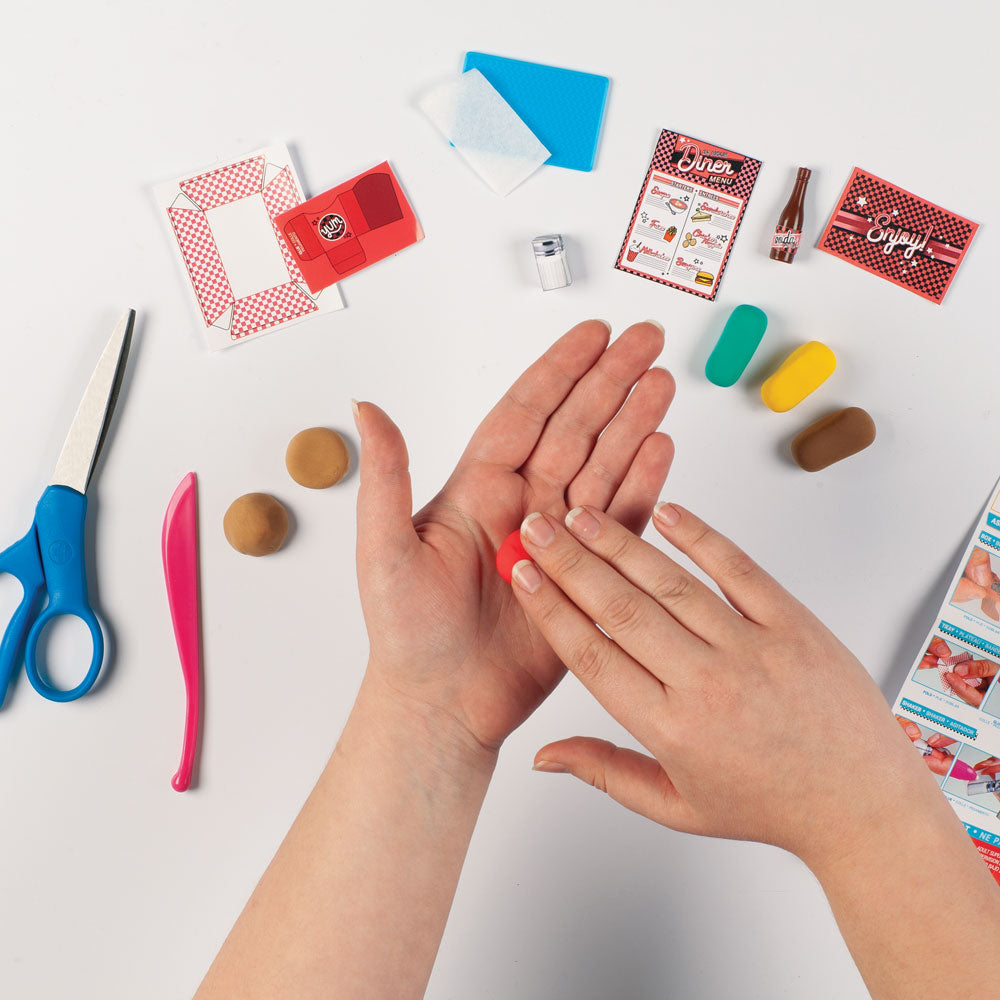 Fashion Angels 100% Extra Small Mini Clay Kit - Cheeseburger & Fries