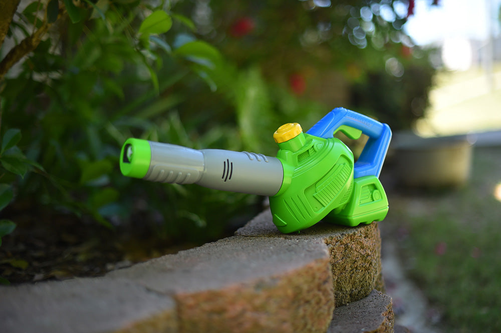 Maxx Bubbles! Motorized Bubble 'N' Fun Leaf Blower