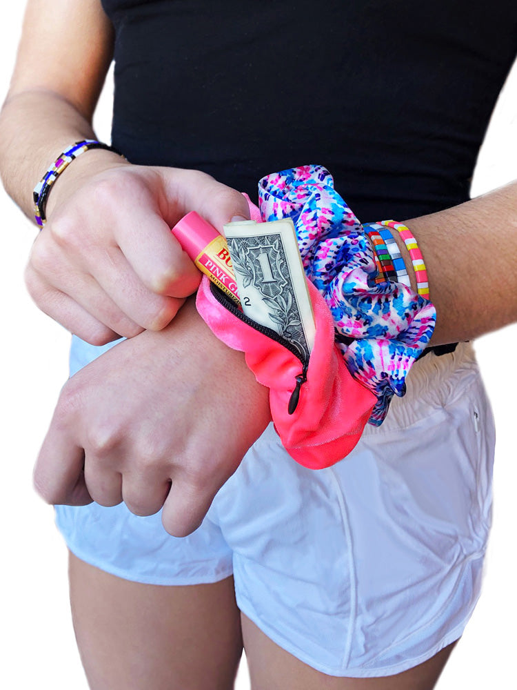 The Pocket Scrunchie