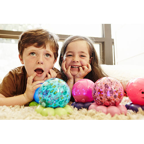 Groovy Globes Aqua Flower