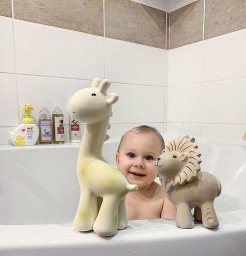 Giraffe - Natural Organic Rubber Rattle