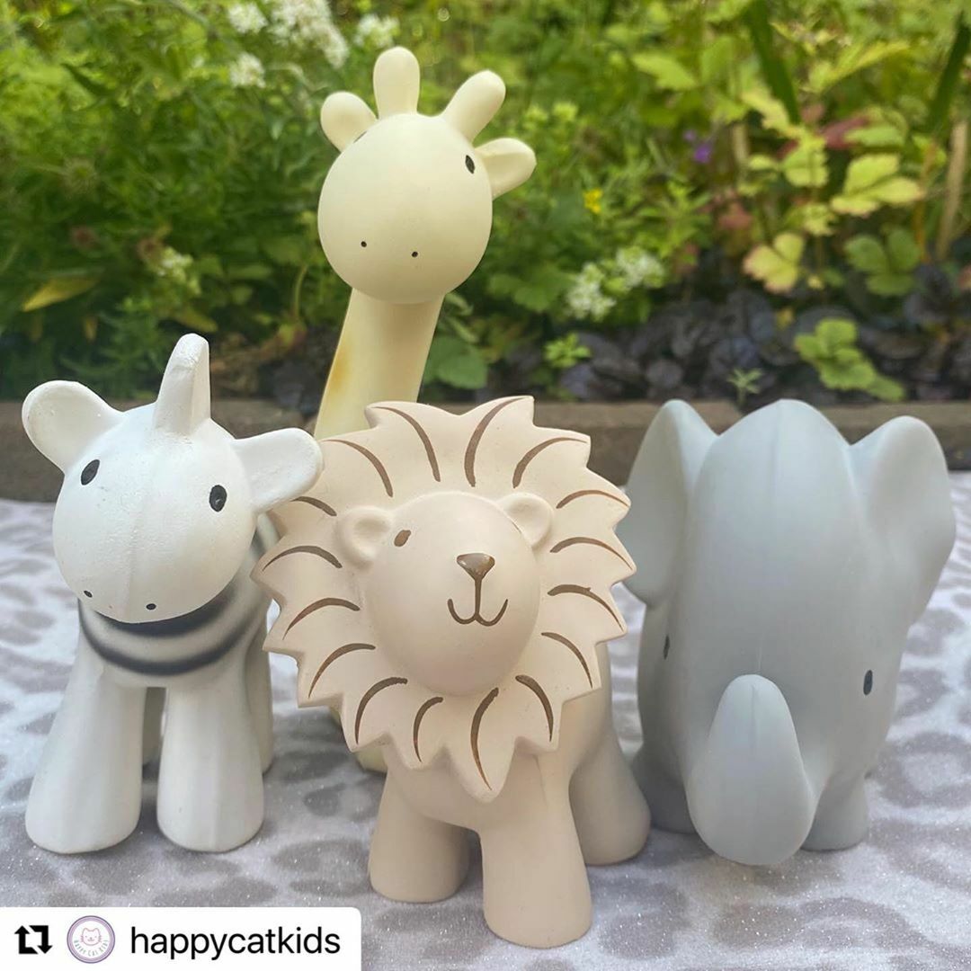 Giraffe - Natural Organic Rubber Rattle