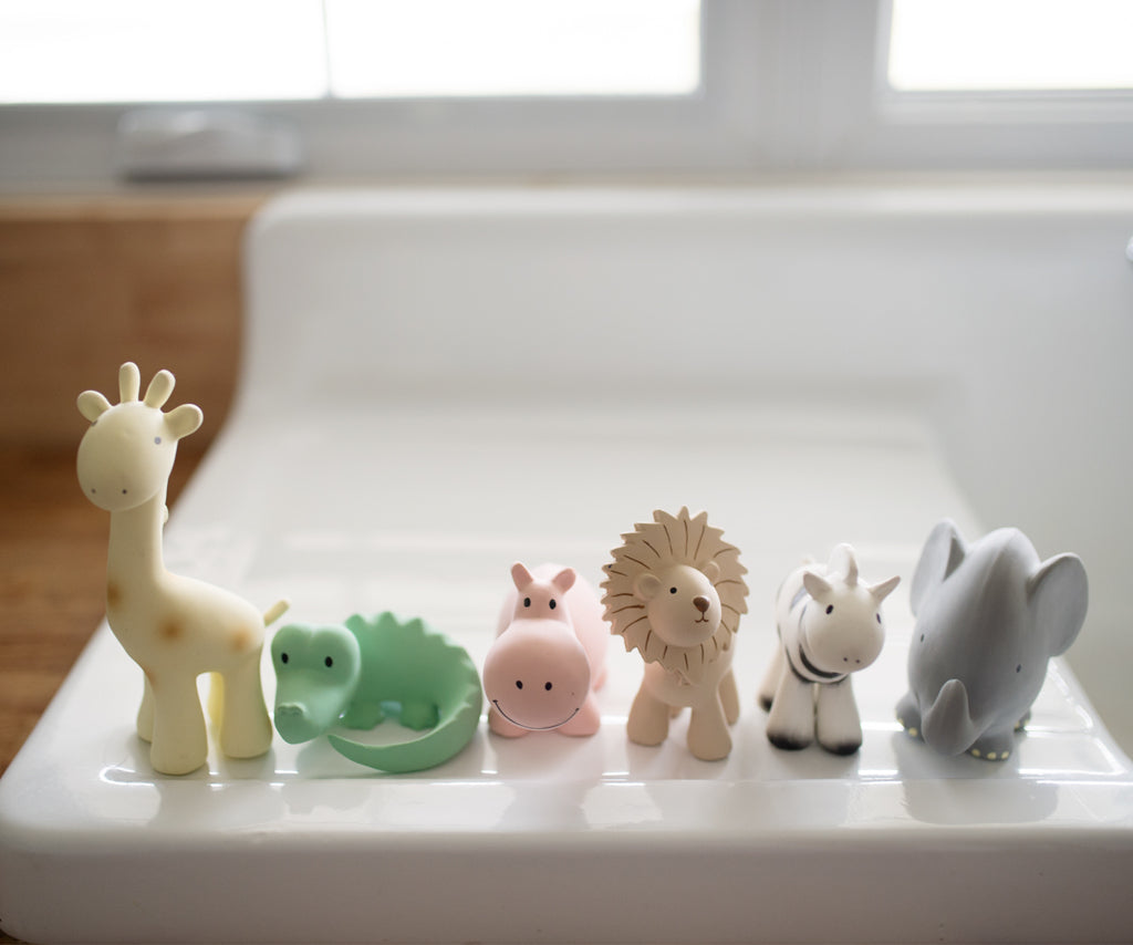 Rubber Lion Rattle