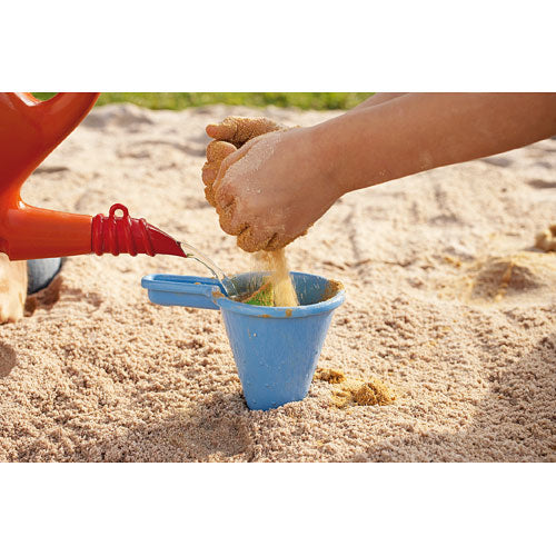 spilling funnel
