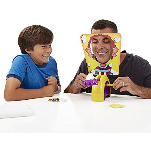 その他 Hasbro Pie Face! Game Free Shipping! Pie Face Whipped Cream Family Game, Ages 5+, 2+