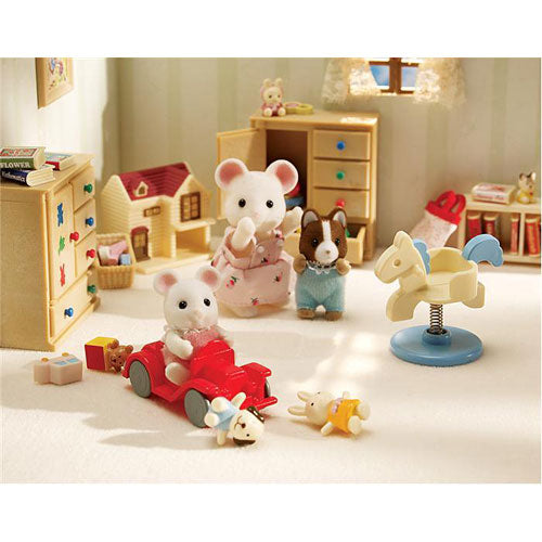 Melanie & Sparky Have a Play Date