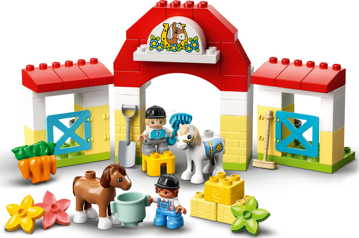 LEGO DUPLO: Horse Stable and Pony Care