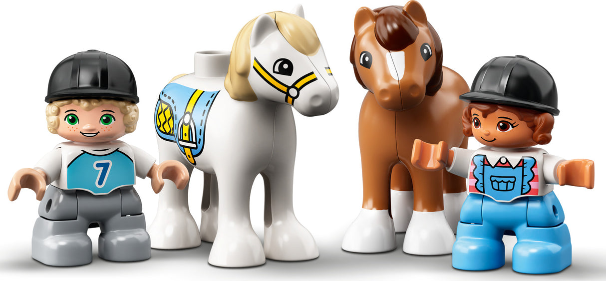 LEGO DUPLO: Horse Stable and Pony Care