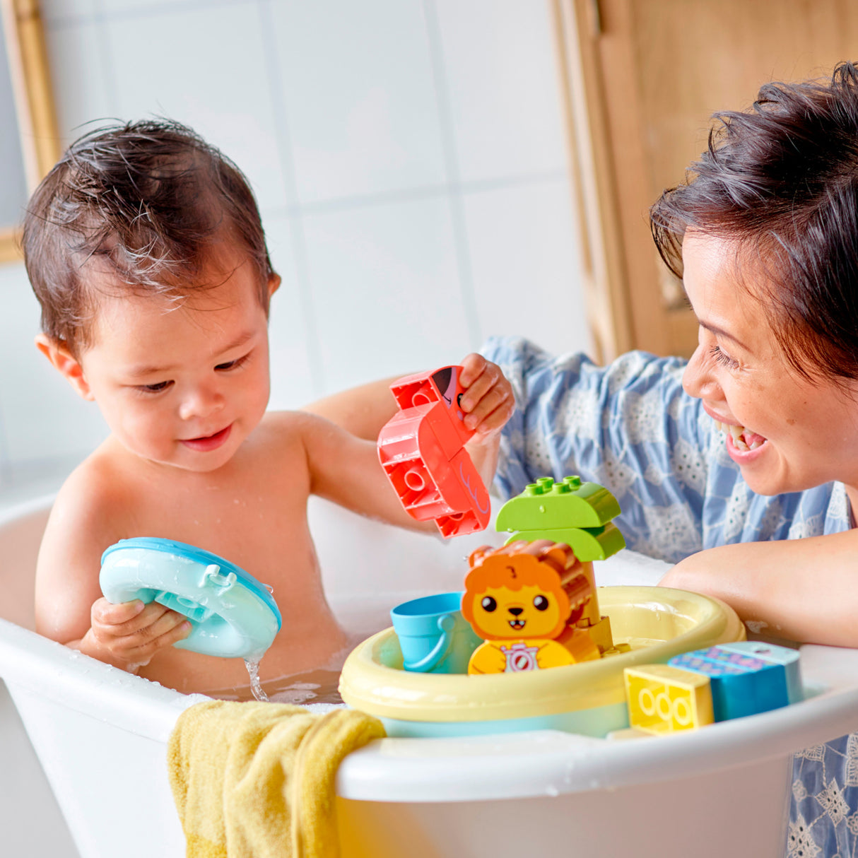 LEGO DUPLO: Bath Time Fun: Floating Animal Island