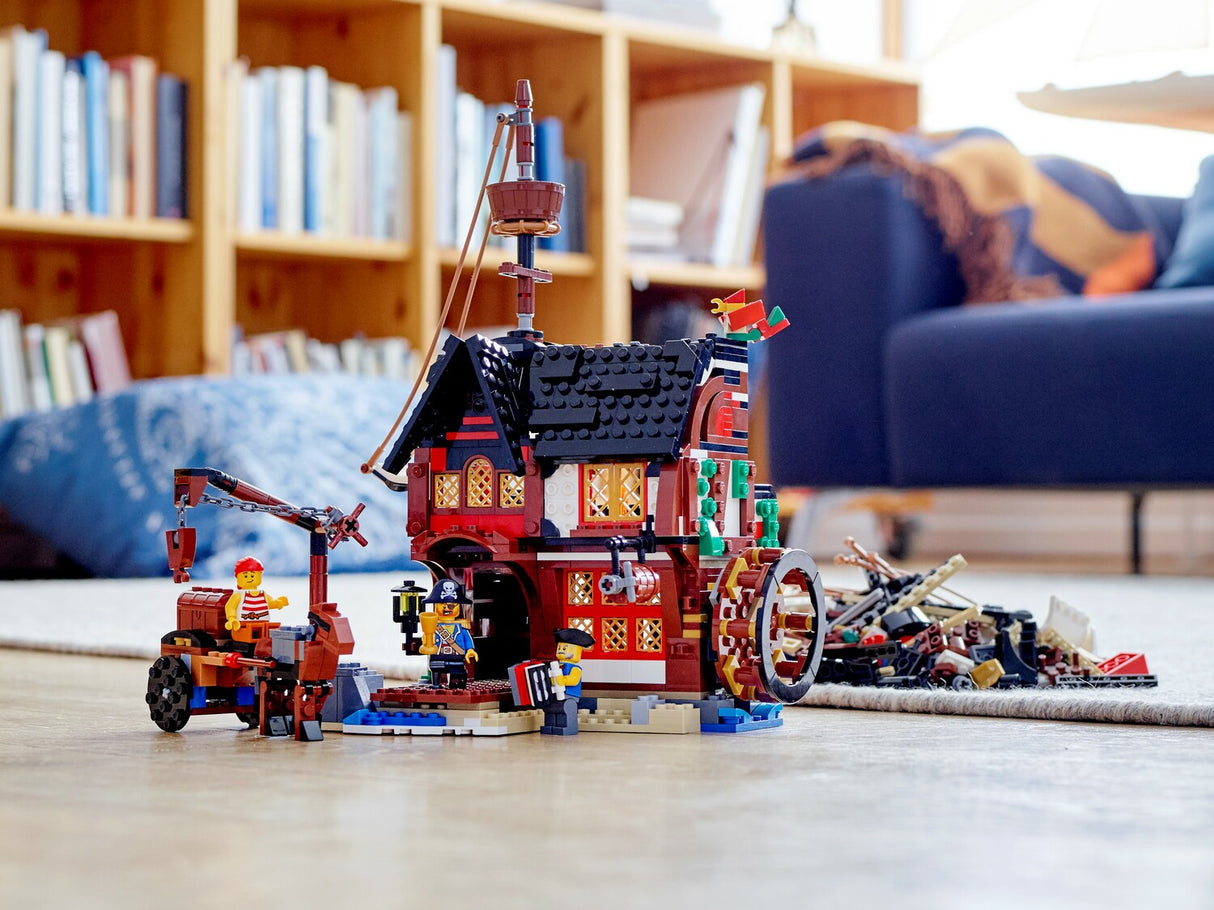LEGO Creator 3-in-1: Pirate Ship