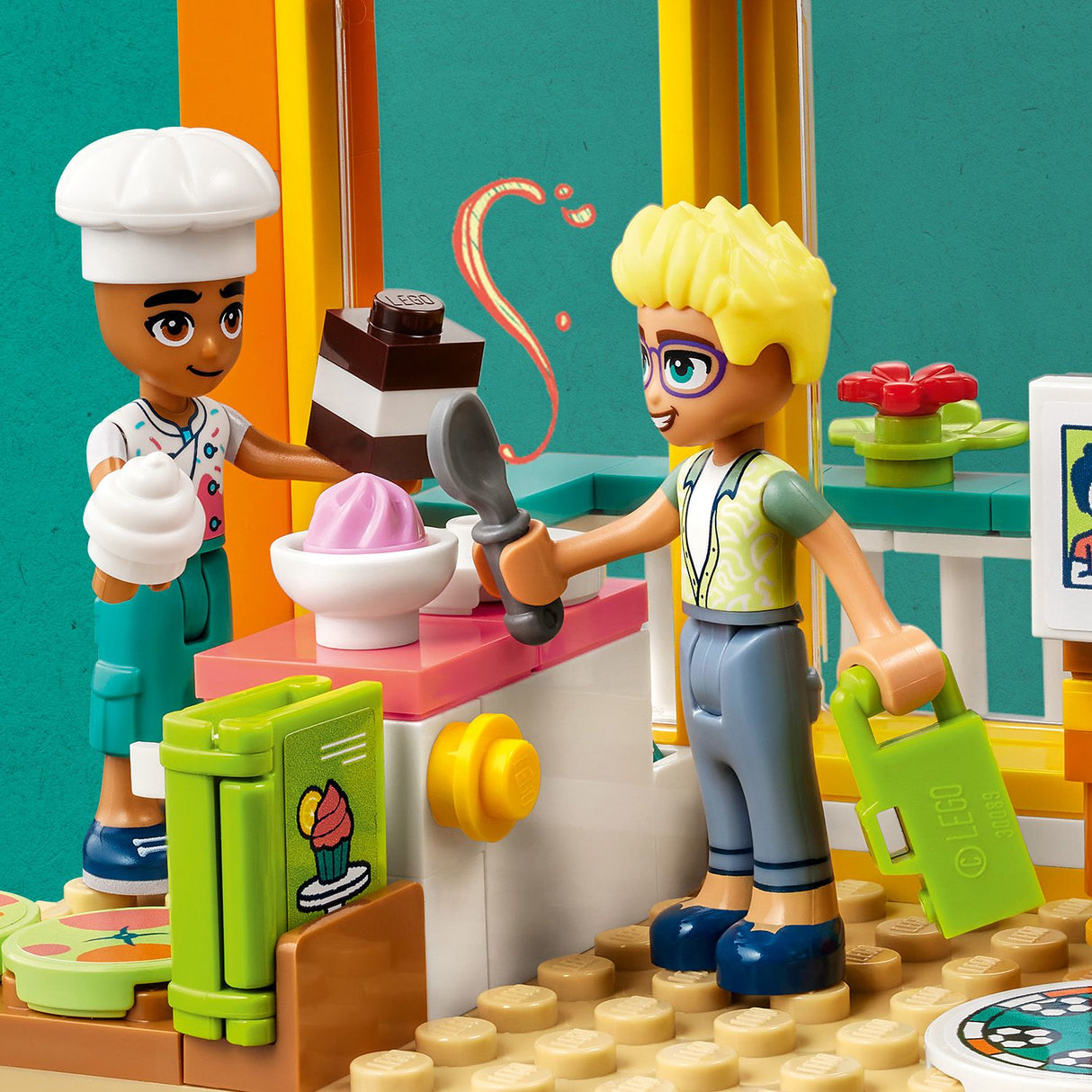 LEGO® Friends: Leo's Room Playset