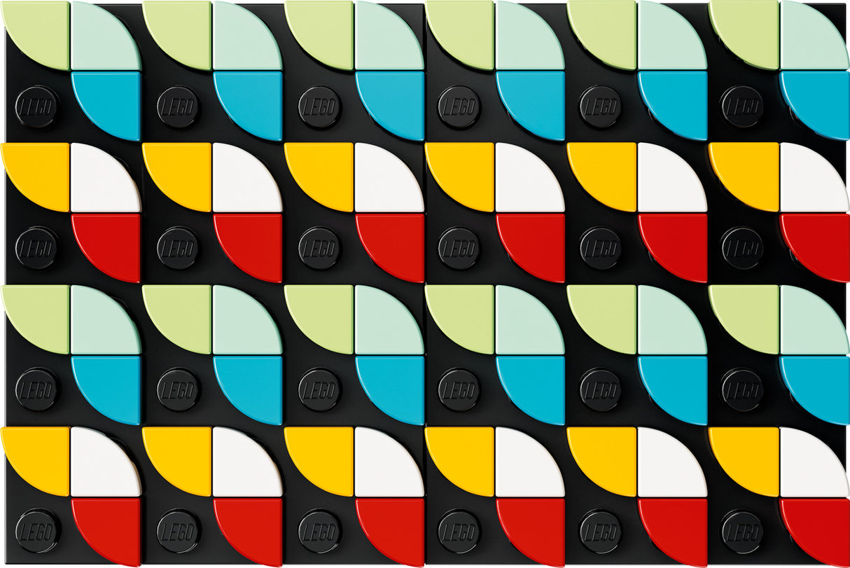 LEGO DOTS: Lots of DOTS
