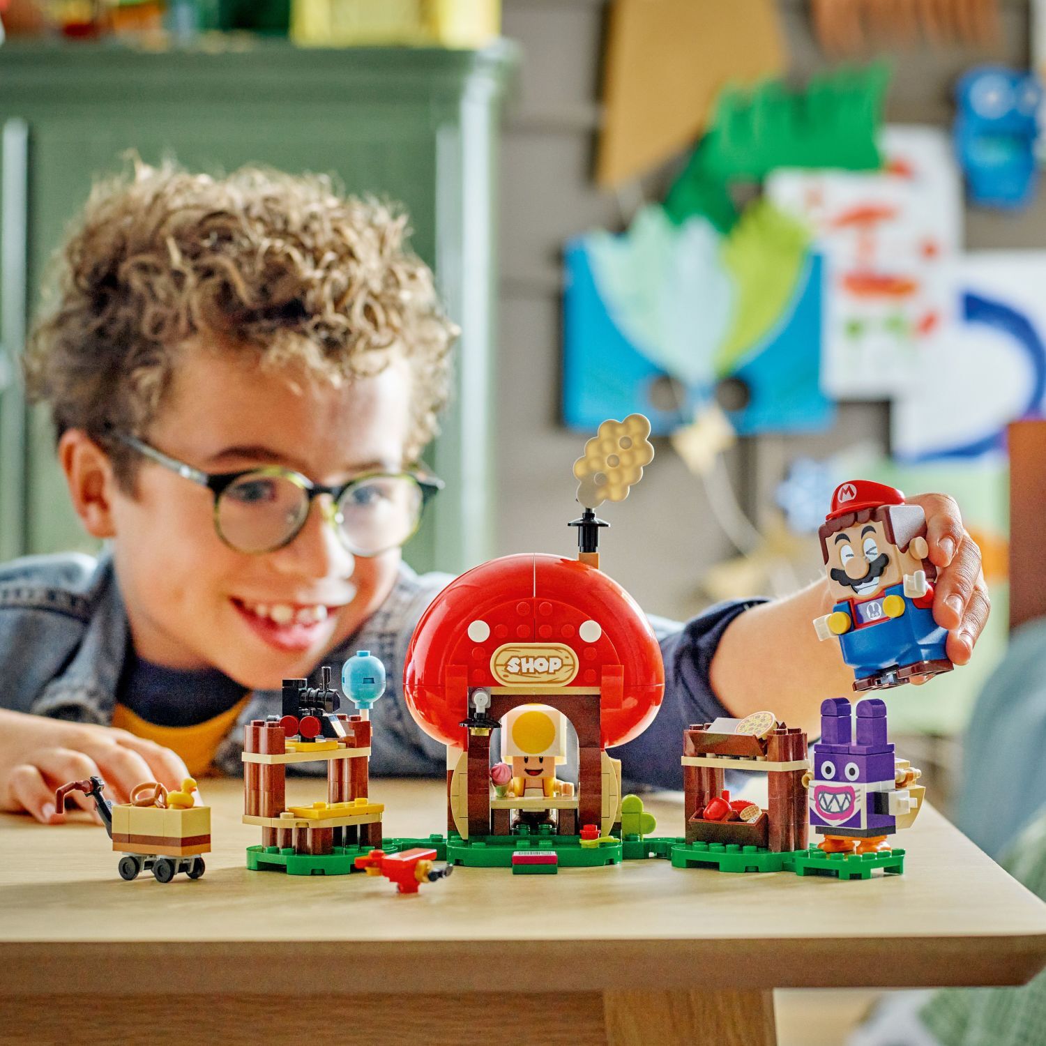 LEGO® Super Mario™ Nabbit at Toad's Shop Expansion Set – Givens