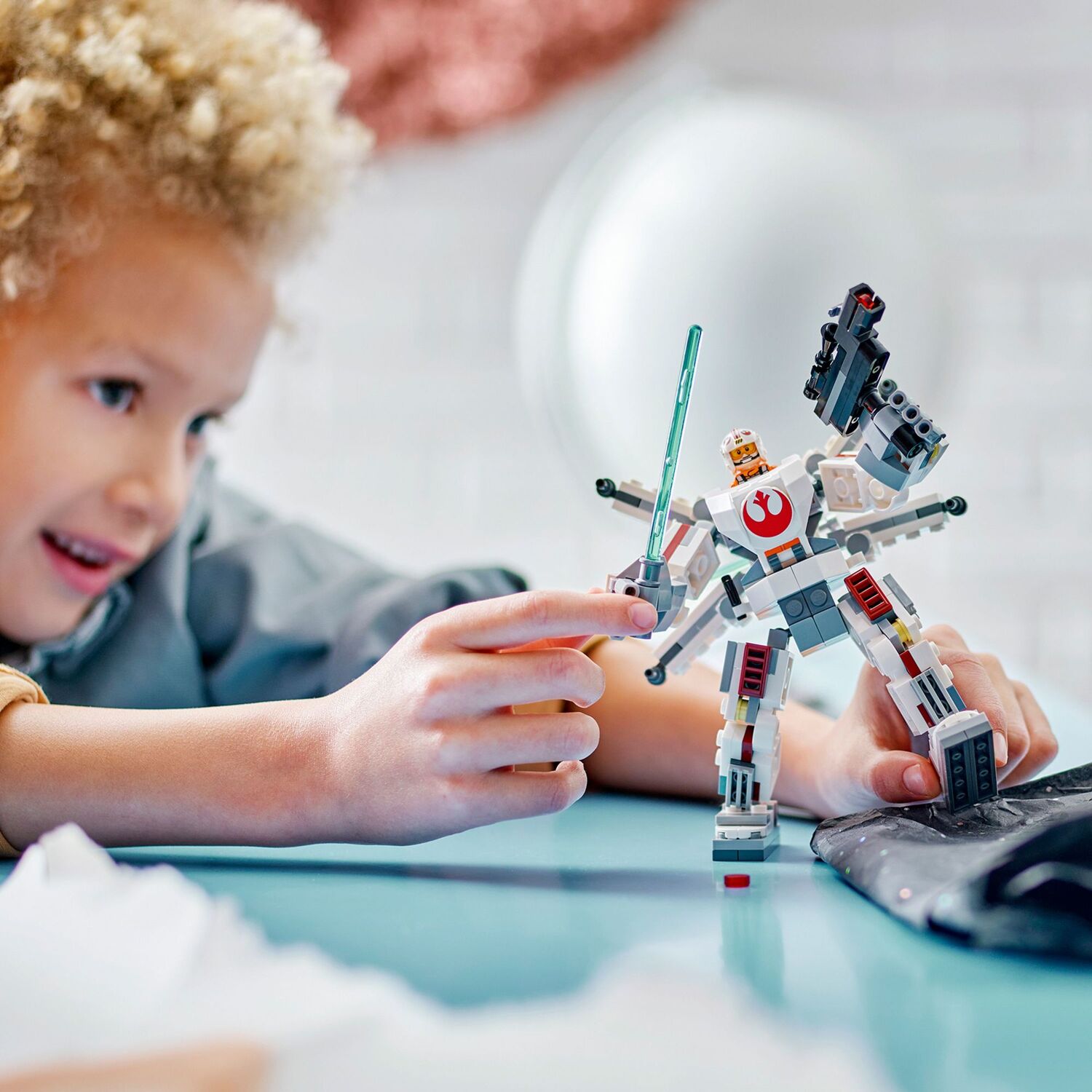 LEGO Star Wars: Luke Skywalker™ X-Wing™ Mech – Givens Books