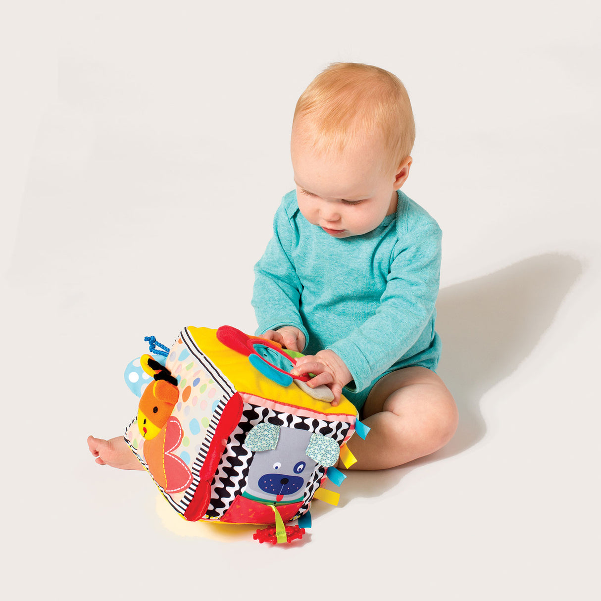 Little Explorer Activity Cube