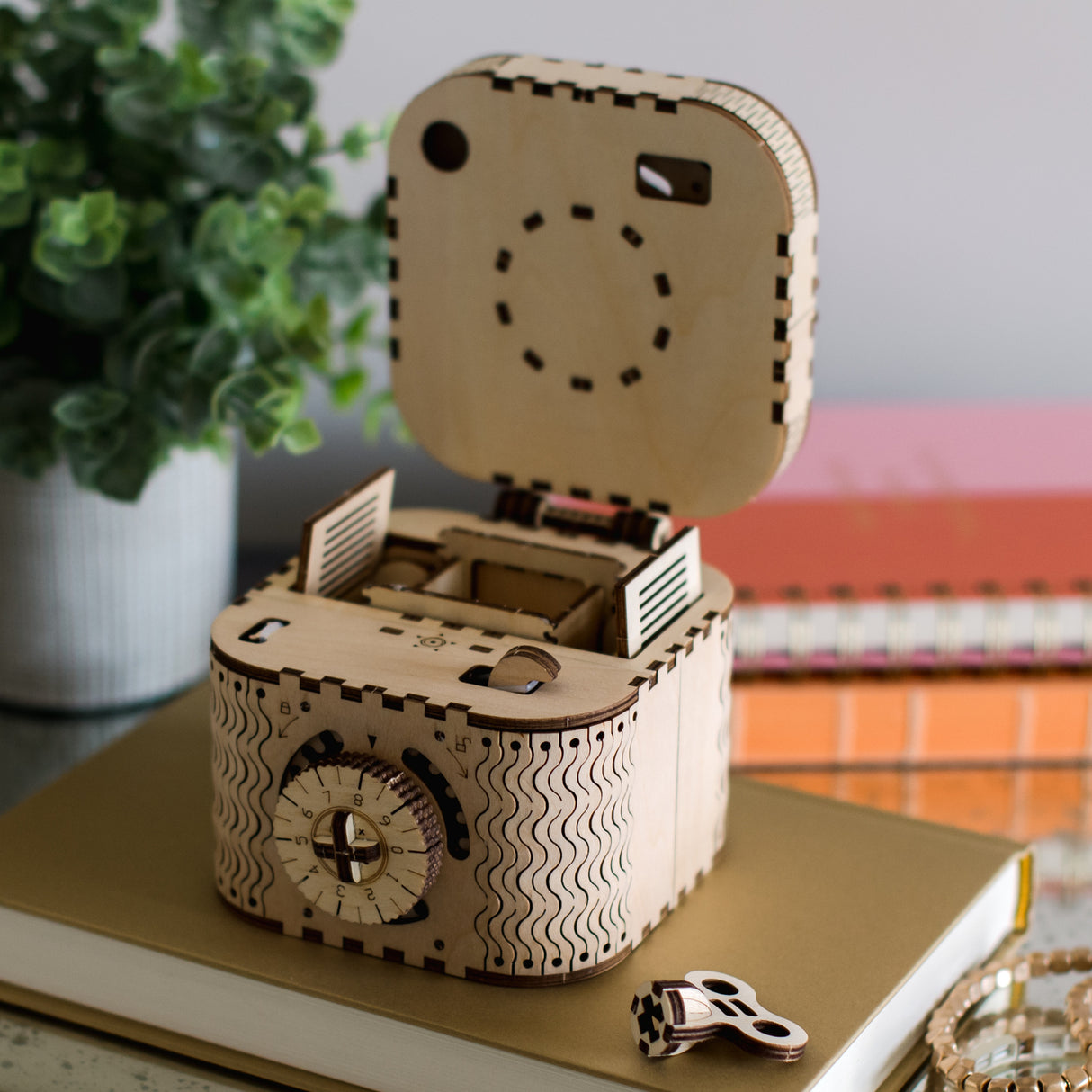 GEARJITS TREASURE BOX