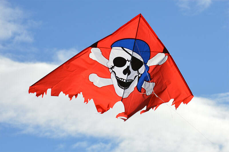 Pirate Delta Kite - Red (Bold Innovations)