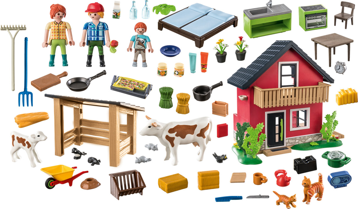 Playmobil Farmhouse with Outdoor Area
