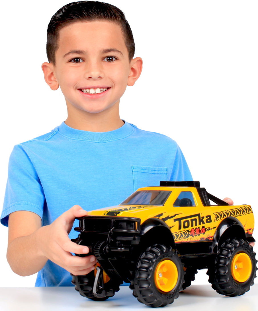 4 X 4 Pickup  Tonka