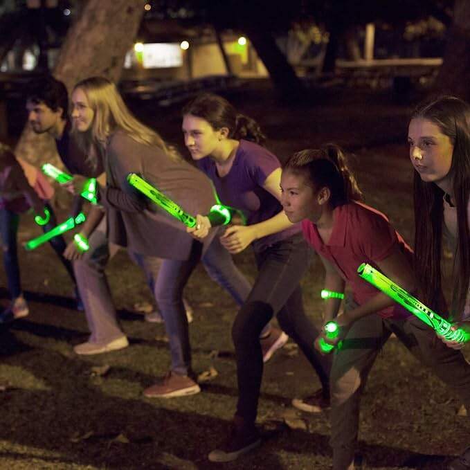 Glow Battle Family