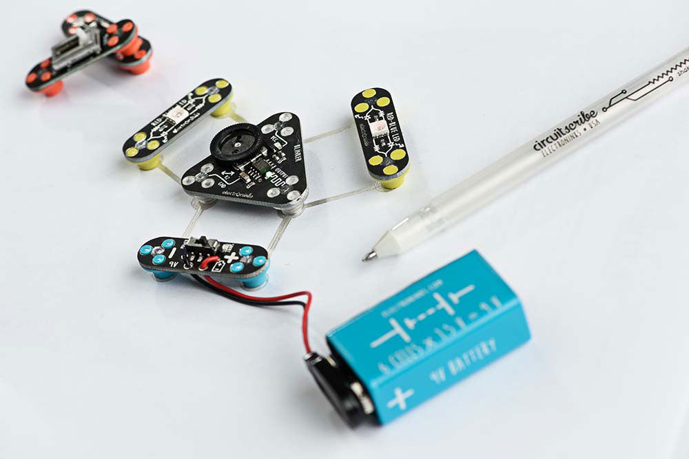 Circuit Scribe Basic Maker Kit - 12 pieces